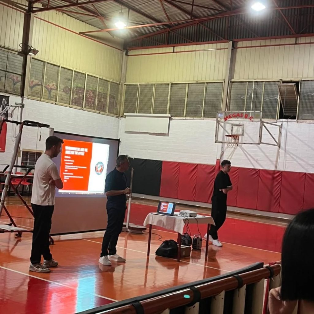 Παρουσίαση προς τους γονείς της ακαδημίας μας